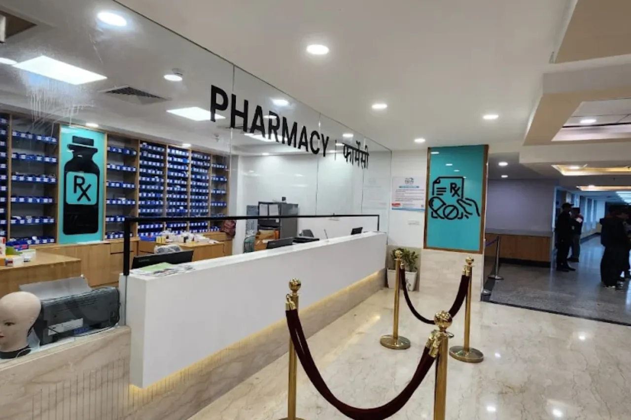 Paras Hospital Gurgaon 4